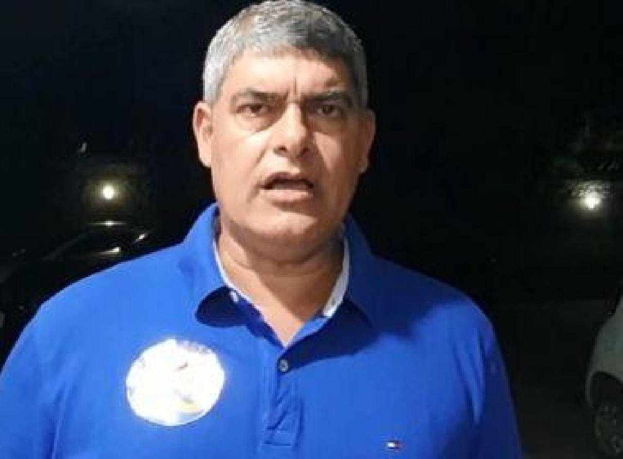 CABRÁLIA: PREFEITO TEM CANDIDATURA INDEFERIDA PELO TRE-BA; GESTOR DIZ QUE VAI A BRASÍLIA CABRÁLIA: PREFEITO TEM CANDIDATURA INDEFERIDA PELO TRE-BA; GESTOR DIZ QUE VAI A BRASÍLIA
