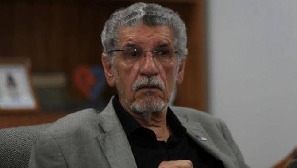 MORRE HERZEM GUSMÃO, PREFEITO DE VITÓRIA DA CONQUISTA, VÍTIMA DE COVID-19