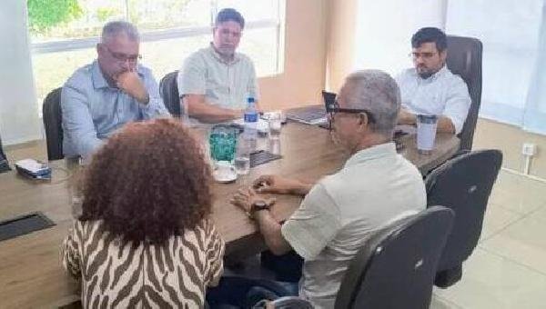 APPI/APLB E PREFEITURA DE ILHÉUS DISCUTEM DIREITOS E BENEFÍCIOS DE PROFESSORES CONTRATADOS