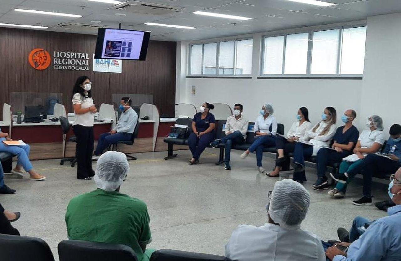 HOSPITAL REGIONAL COSTA DO CACAU PROMOVE TREINAMENTO SOBRE AUTOCONHECIMENTO PARA LÍDERES DE EQUIPE HOSPITAL REGIONAL COSTA DO CACAU PROMOVE TREINAMENTO SOBRE AUTOCONHECIMENTO PARA LÍDERES DE EQUIPE
