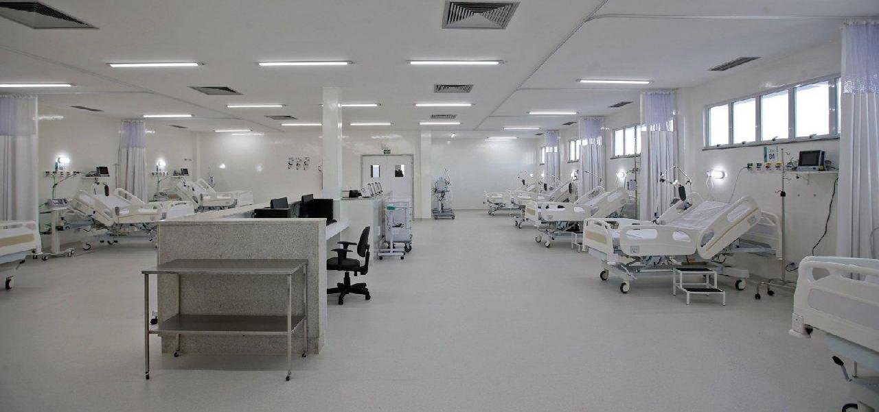 TAXA DE CURA DA COVID-19 É 50% MAIOR EM HOSPITAIS PARTICULARES TAXA DE CURA DA COVID-19 É 50% MAIOR EM HOSPITAIS PARTICULARES