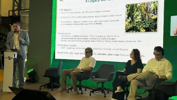 UESC TEM PAPEL DE DESTAQUE EM DOCUMENTO SOBRE O CULTIVO SUSTENTÁVEL DO CACAU APRESENTADO NA COP30