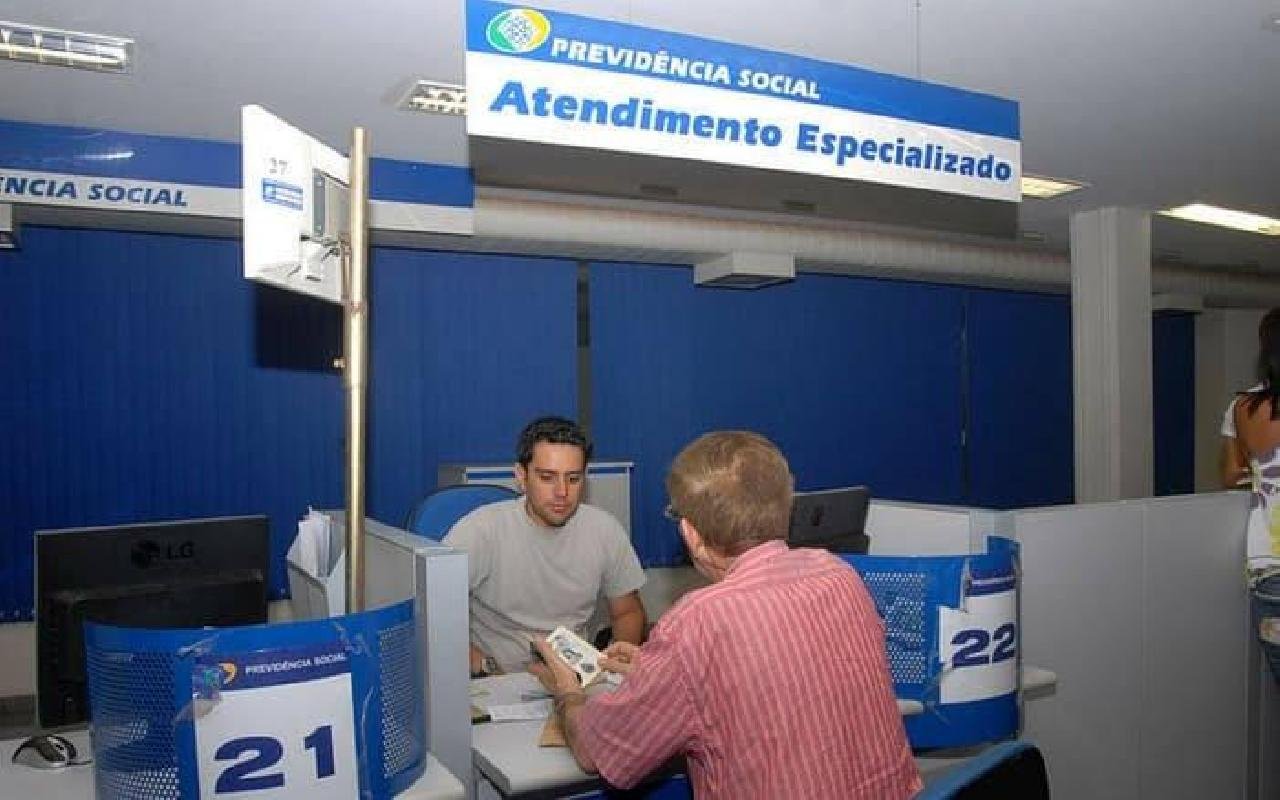 RECADASTRAMENTO DE APOSENTADOS E PENSIONISTAS DO ESTADO É SUSPENSO EM SETEMBRO RECADASTRAMENTO DE APOSENTADOS E PENSIONISTAS DO ESTADO É SUSPENSO EM SETEMBRO