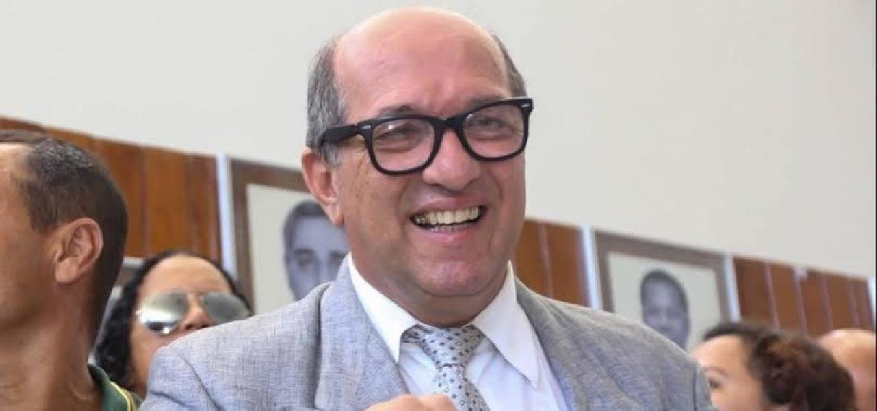 JOSÉ NAZAL PACHECO SOUB É ELEITO PARA CADEIRA Nº 38 DA ACADEMIA DE LETRAS DE ILHÉUS JOSÉ NAZAL PACHECO SOUB É ELEITO PARA CADEIRA Nº 38 DA ACADEMIA DE LETRAS DE ILHÉUS