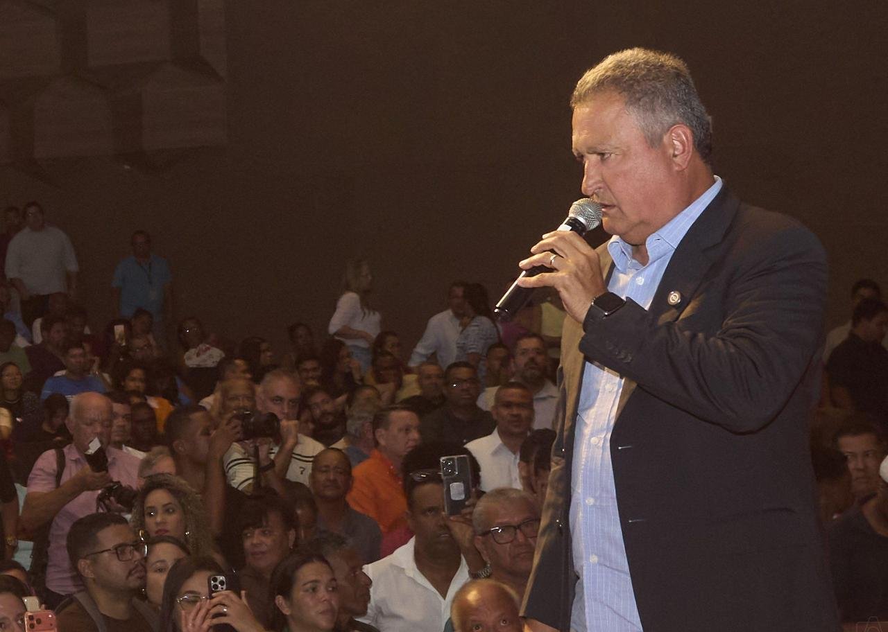 RUI COSTA CONFIRMA NEGOCIAÇÃO AVANÇADA PARA RETOMADA DO PORTO SUL E FIOL COM NOVO GRUPO INVESTIDOR