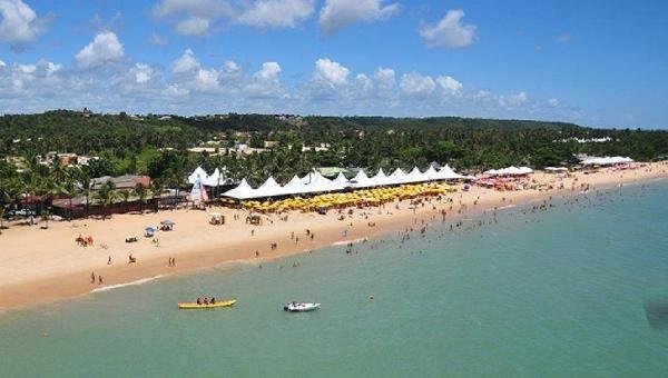 PORTO SEGURO AUTORIZA ACESSO A PRAIAS E ABERTURA DE HOTÉIS, BARES E RESTAURANTES A PARTIR DE JULHO