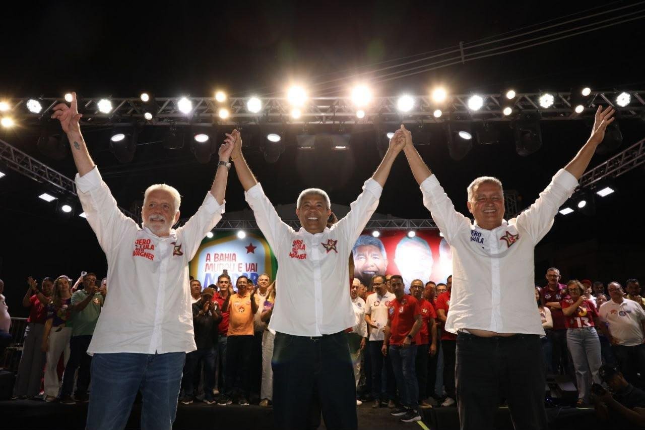 "A BAHIA NÃO PODE ANDAR PARA TRÁS”, AFIRMA JAQUES WAGNER NO PRIMEIRO COMÍCIO DA CAMPANHA DE JERÔNIMO