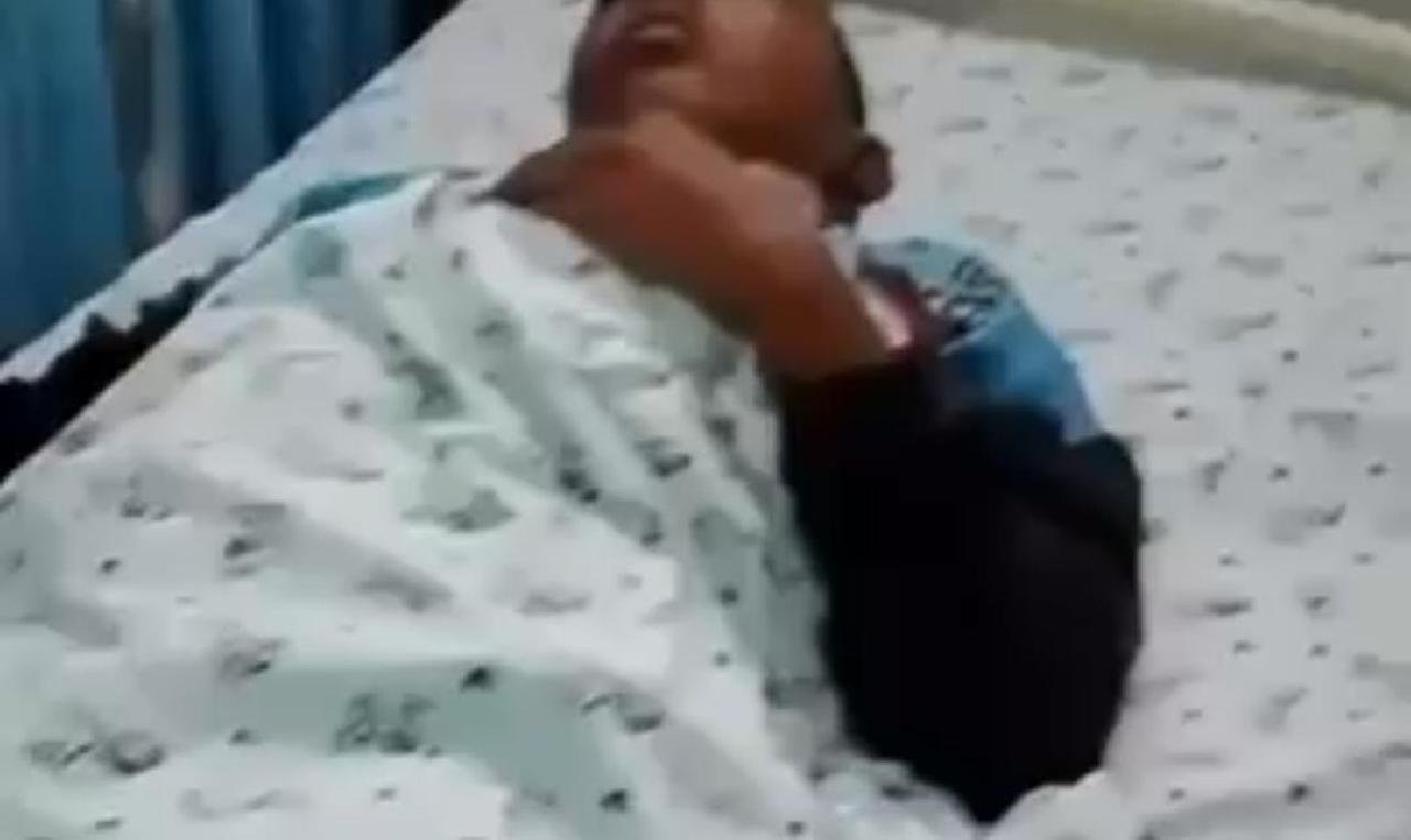 CRIANÇA COM AUTISMO É AGREDIDA POR COLEGAS EM ESCOLA DE ILHÉUS, DENUNCIA FAMÍLIA