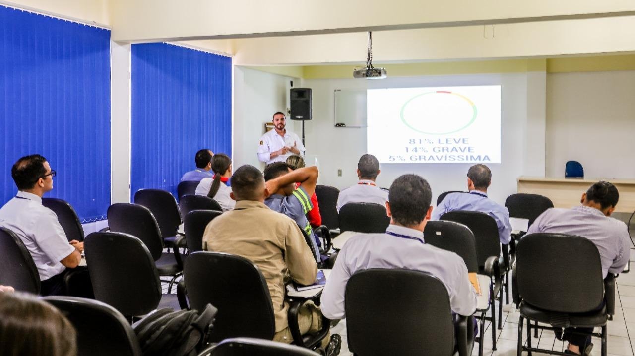 VIGILÂNCIA EM SAÚDE DE ILHÉUS ORIENTA PROFISSIONAIS SOBRE MEDIDAS DE PREVENÇÃO AO COVID-19 VIGILÂNCIA EM SAÚDE DE ILHÉUS ORIENTA PROFISSIONAIS SOBRE MEDIDAS DE PREVENÇÃO AO COVID-19