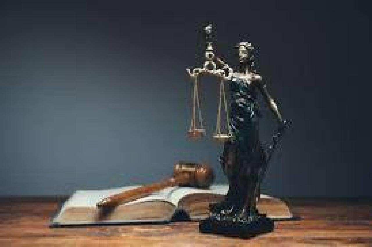 MULHER QUE MATOU FILHOS E MARIDO ENVENENADOS EM ILHÉUS É ABSOLVIDA PELA JUSTIÇA MULHER QUE MATOU FILHOS E MARIDO ENVENENADOS EM ILHÉUS É ABSOLVIDA PELA JUSTIÇA