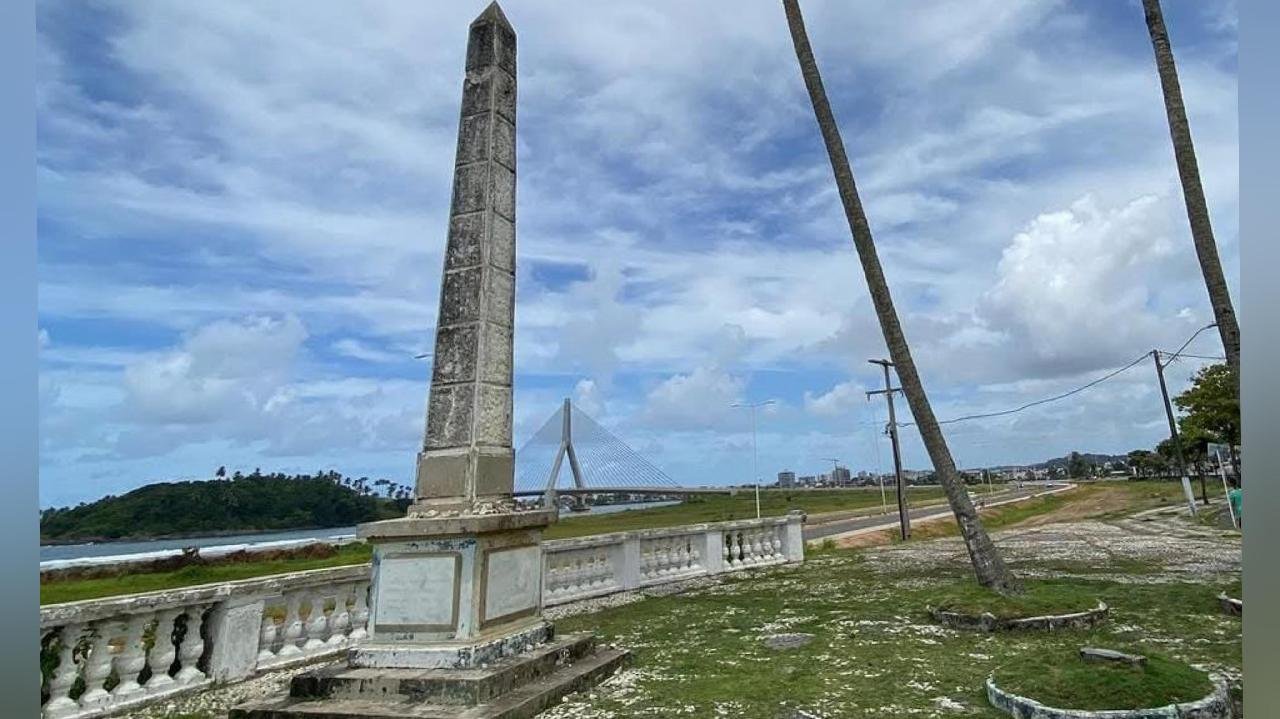 OBELISCO DO DOIS DE JULHO EM ILHÉUS PRESERVA A MEMÓRIA DA INDEPENDÊNCIA DA BAHIA E DA CONSOLIDAÇÃO DA INDEPENDÊNCIA DO BRASIL