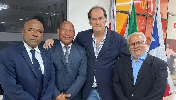 REUNIÃO DA BANCADA DO PSD DEFINE ESTRATÉGIAS PARA O FUTURO DO PARTIDO EM ILHÉUS