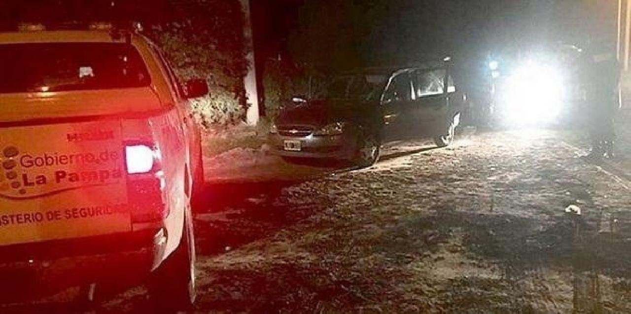 MULHER VIOLA QUARENTENA PARA SE ENCONTRAR COM AMANTE E OS DOIS ACABAM PRESOS MULHER VIOLA QUARENTENA PARA SE ENCONTRAR COM AMANTE E OS DOIS ACABAM PRESOS