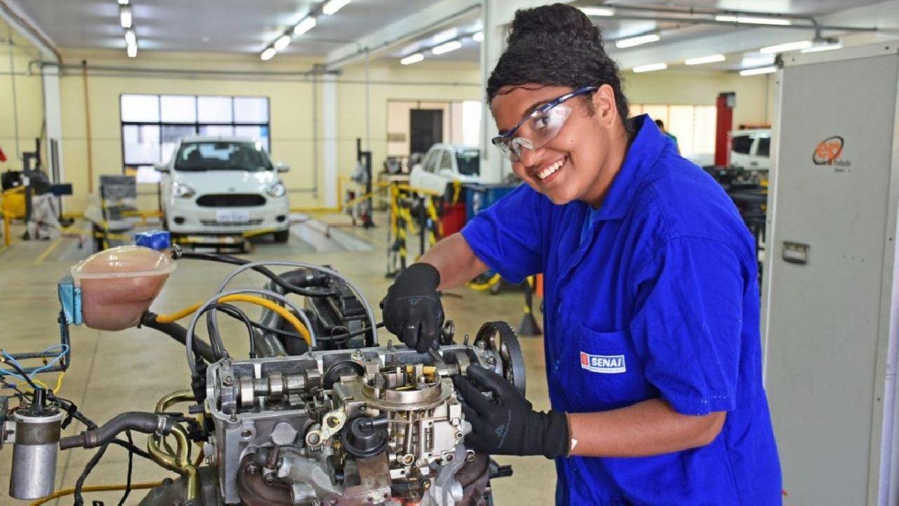 CURSOS TÉCNICOS: SENAI TEM INSCRIÇÕES PRORROGADAS ATÉ 26 DE JANEIRO CURSOS TÉCNICOS: SENAI TEM INSCRIÇÕES PRORROGADAS ATÉ 26 DE JANEIRO