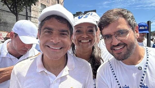 VALDERICO JÚNIOR  E WANESSA GEDEON PARTICIPAM DA LAVAGEM DO BONFIM AO LADO DE ACM NETO