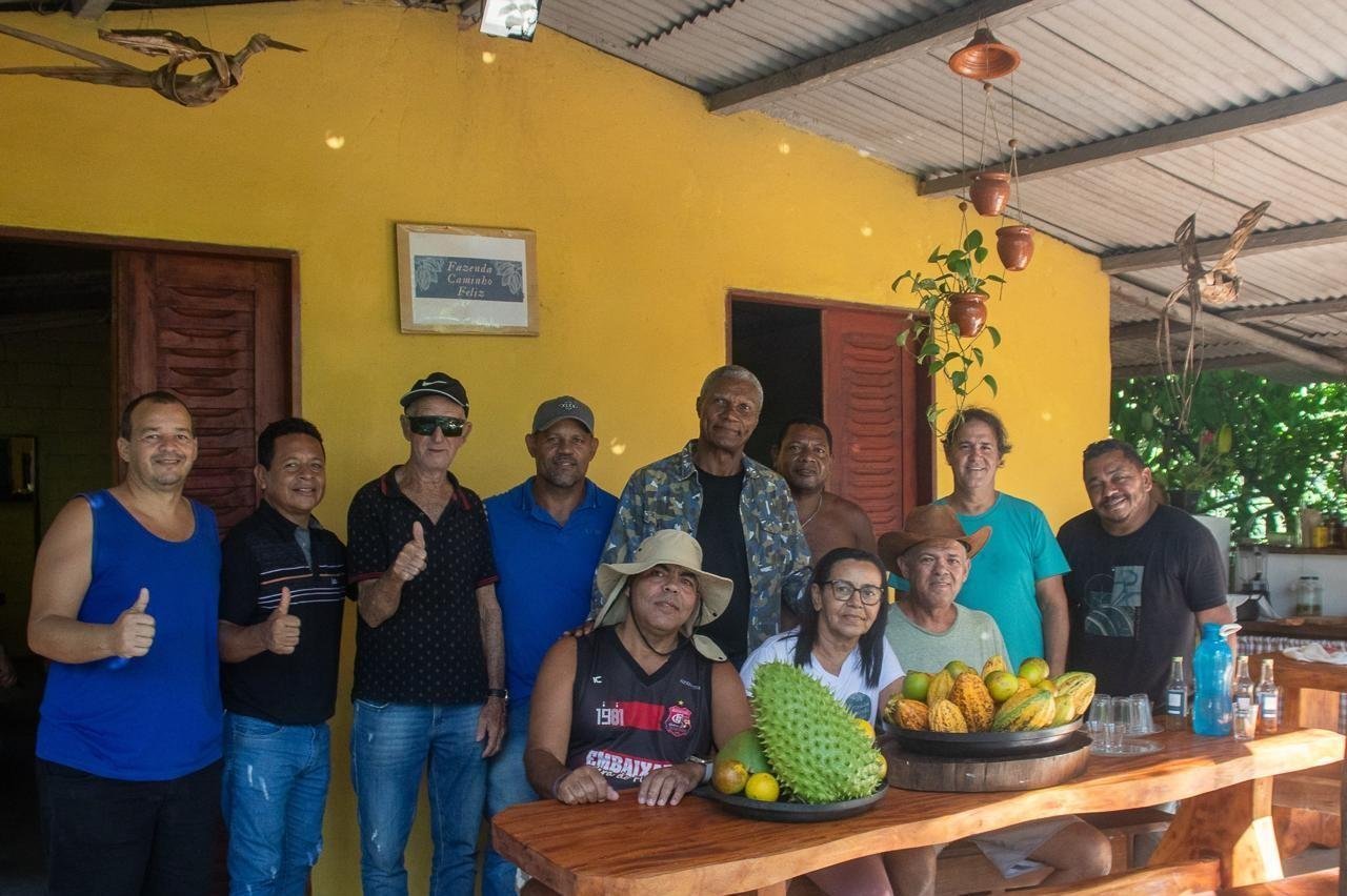 AUGUSTÃO DISCUTE COM MORADORES E EMPRESÁRIOS DO RIO DO ENGENHO SOBRE DESENVOLVIMENTO ECONÔMICO E TURÍSTICO DO LOCAL  AUGUSTÃO DISCUTE COM MORADORES E EMPRESÁRIOS DO RIO DO ENGENHO SOBRE DESENVOLVIMENTO ECONÔMICO E TURÍSTICO DO LOCAL