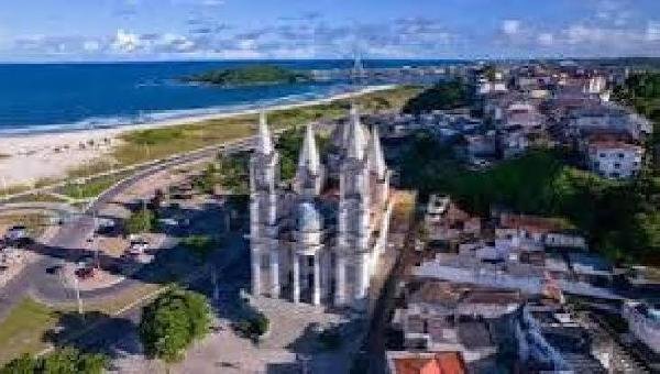 ILHÉUS TERÁ FIM DE SEMANA COM SOL ENTRE NUVENS E TEMPERATURAS AMENAS ATÉ DOMINGO ILHÉUS TERÁ FIM DE SEMANA COM SOL ENTRE NUVENS E TEMPERATURAS AMENAS ATÉ DOMINGO