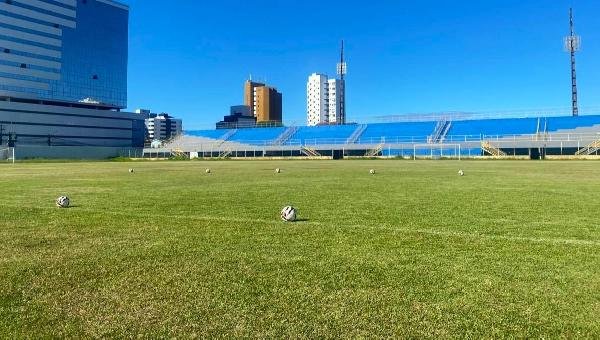 ESTÁDIO MÁRIO PESSOA PASSA POR VISTORIA E AGUARDA PARECER DA FEDERAÇÃO BAHIANA DE FUTEBOL
