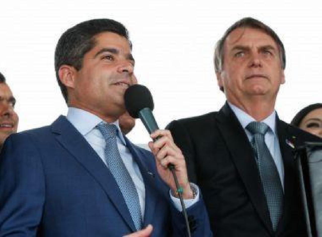 BOLSONARO AVALIA RIFAR CANDIDATURA DE ROMA NA BAHIA BOLSONARO AVALIA RIFAR CANDIDATURA DE ROMA NA BAHIA