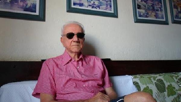 COM FALTA DE AR, EX-PREFEITO DE ILHÉUS É INTERNADO 
