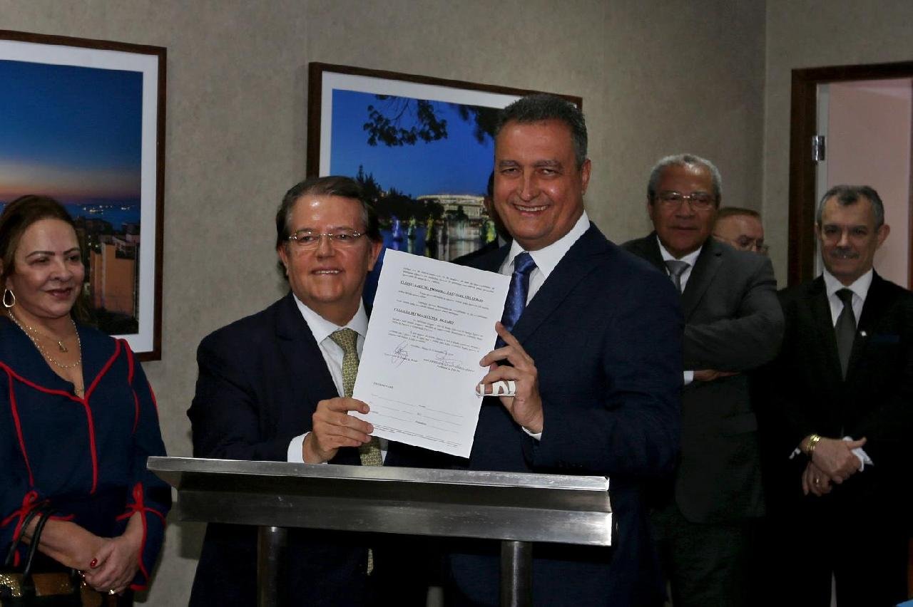 ESTADO FORMALIZA PARCERIA COM TRE PARA BIOMETRIA NA REDE SAC ESTADO FORMALIZA PARCERIA COM TRE PARA BIOMETRIA NA REDE SAC