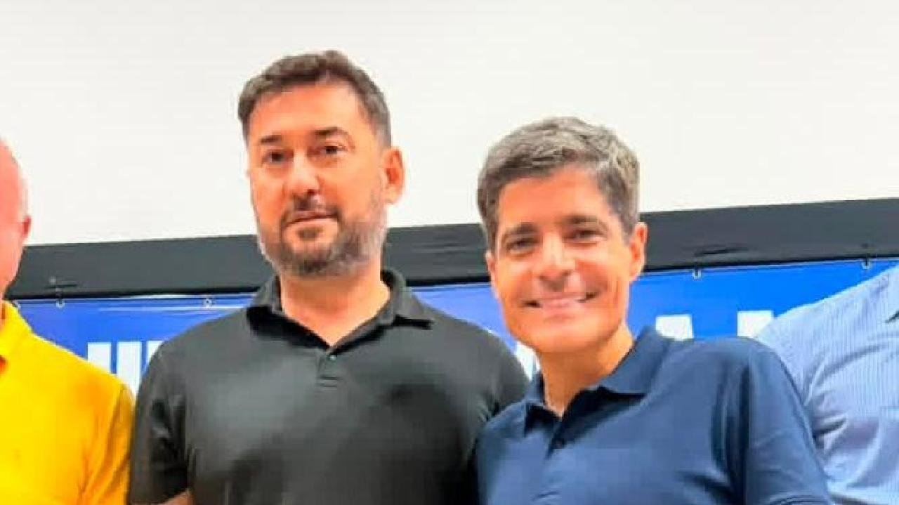 DURANTE DEBATE DA BAND, JERÔNIMO LEMBRA QUE REFERÊNCIA DE ACM NETO NA SEGURANÇA FOI PRESO COM FUZIL 
