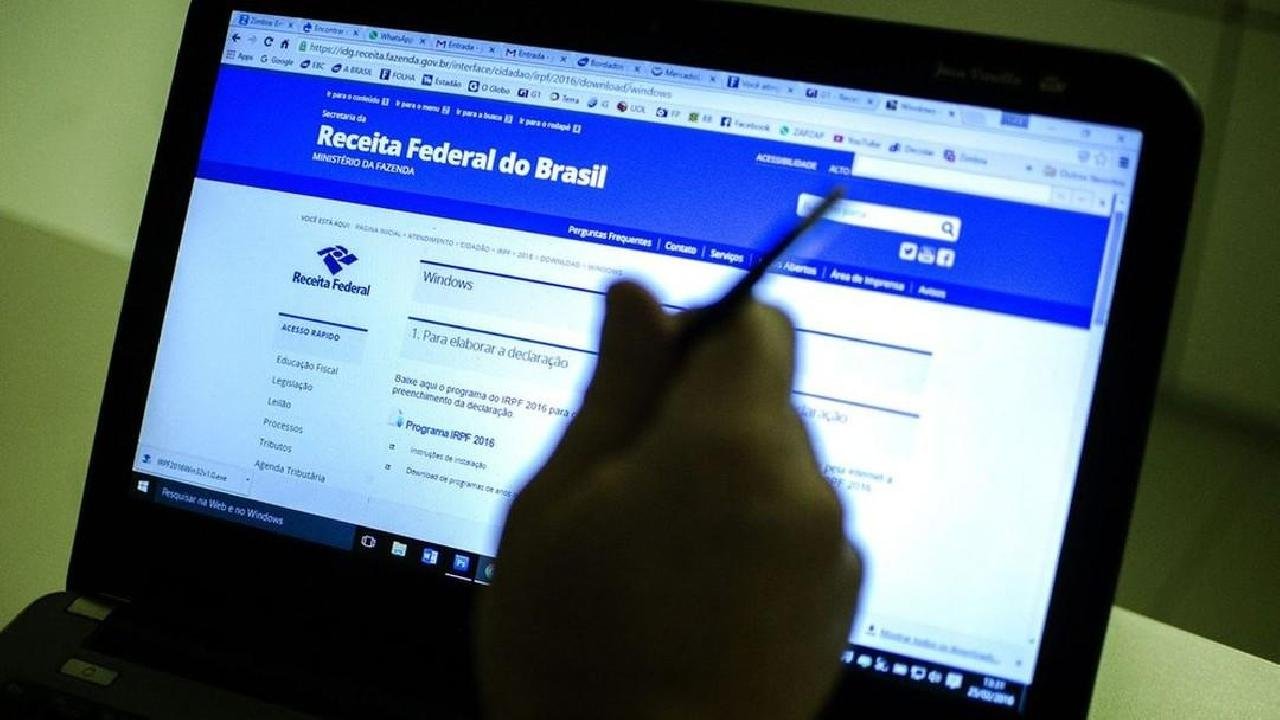 QUASE 500 MIL DECLARAÇÕES DO IMPOSTO DE RENDA FORAM ENVIADAS NA BAHIA QUASE 500 MIL DECLARAÇÕES DO IMPOSTO DE RENDA FORAM ENVIADAS NA BAHIA