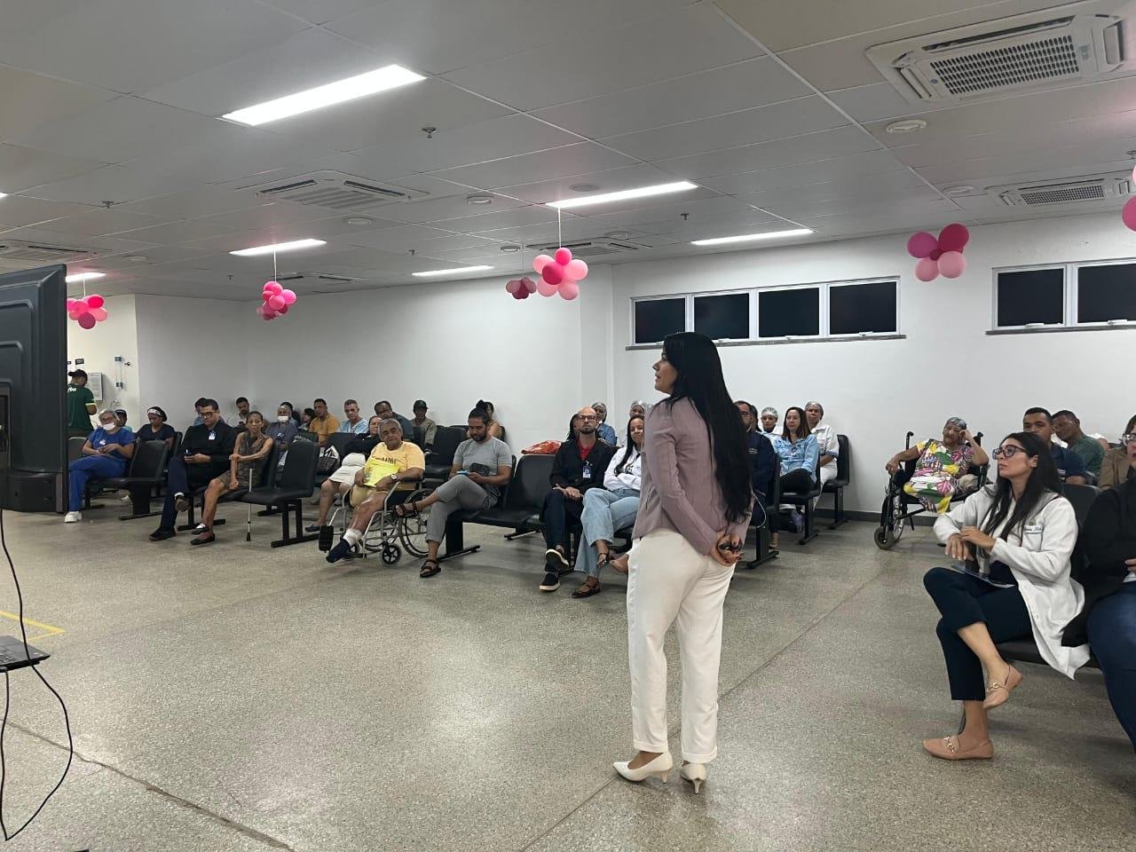 HRCC PROMOVE PALESTRAS FOCADAS NA PREVENÇÃO E NO APOIO A PACIENTES ONCOLÓGICOS