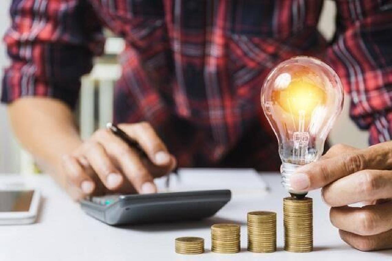 ENERGIA MAIS CARA NA BAHIA: ANEEL REAJUSTA TARIFA EM CERCA DE 21% ENERGIA MAIS CARA NA BAHIA: ANEEL REAJUSTA TARIFA EM CERCA DE 21%