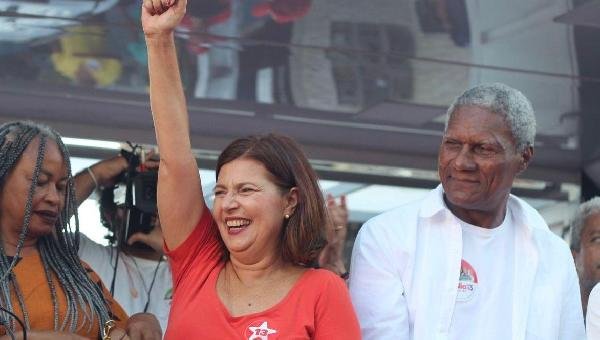 JUSTIÇA CONDENA MAIS UMA MENTIRA DE VALDERICO CONTRA ADÉLIA 
