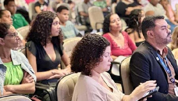 PROJETO JOVEM SOCIAL REALIZA AULA INAUGURAL DA 10ª TURMA EM ILHÉUS 