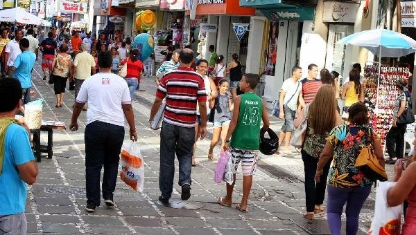 COMÉRCIO DE ILHÉUS TERÁ HORÁRIO ESPECIAL PARA O DIA DOS NAMORADOS