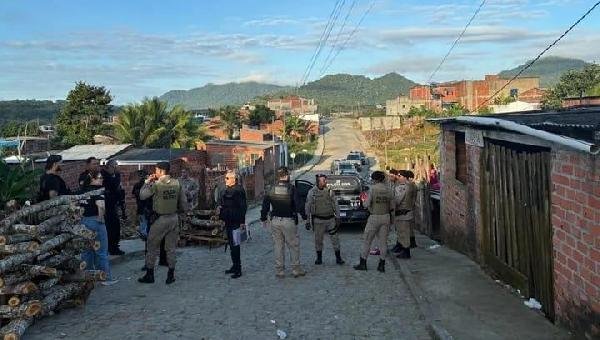 MULHERES SÃO PRESAS POR TRÁFICO DE DROGAS NO SUL DA BAHIA