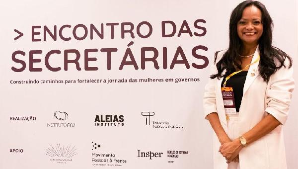 VICE-PREFEITA DE ILHÉUS, WANESSA GEDEON, PARTICIPA DO ENCONTRO DAS SECRETÁRIAS, EM SÃO PAULO