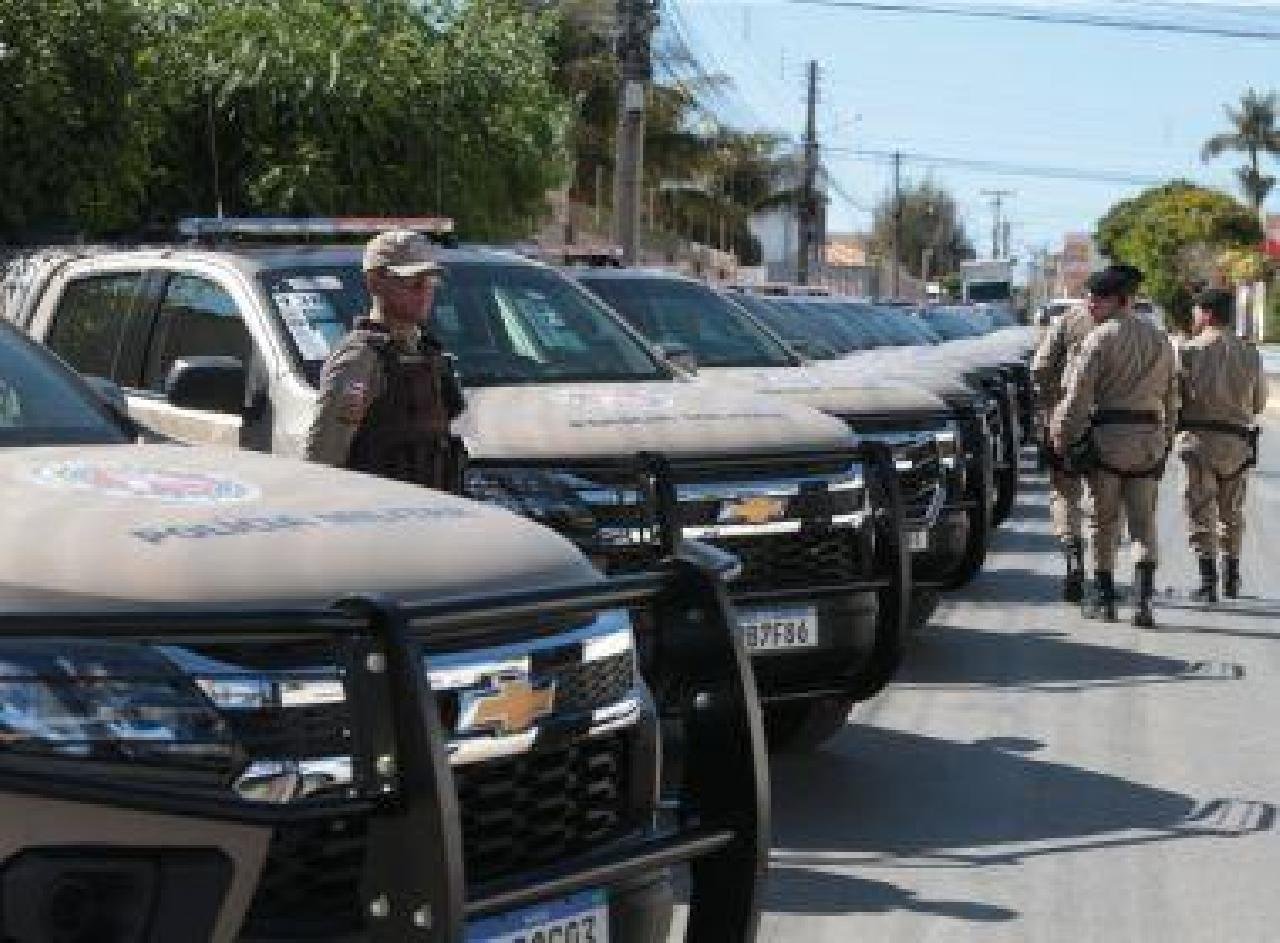 ESTADO PUBLICA EDITAL DE INSCRIÇÃO PARA 2.500 VAGAS DE SOLDADO DA PM E BOMBEIROS ESTADO PUBLICA EDITAL DE INSCRIÇÃO PARA 2.500 VAGAS DE SOLDADO DA PM E BOMBEIROS