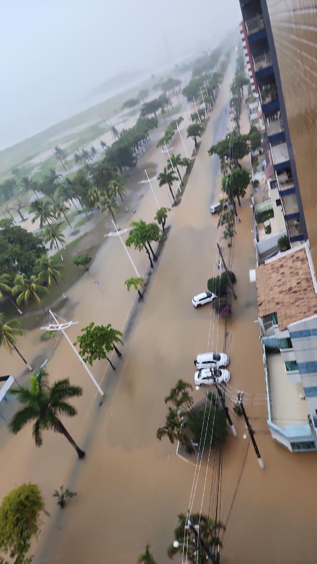 AVENIDA SOARES LOPES DEBAIXO D’ÁGUA AVENIDA SOARES LOPES DEBAIXO D’ÁGUA