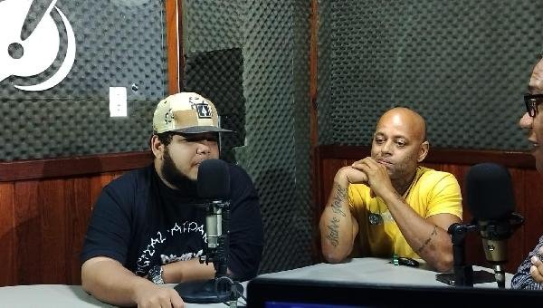 “A GENTE TENTA LEVAR A BATALHA PARA AS COMUNIDADES E FORMAR NOVOS MCS E PRODUTORES”, DIZ MC BILLY FAT SOBRE EVENTO EM ILHÉUS