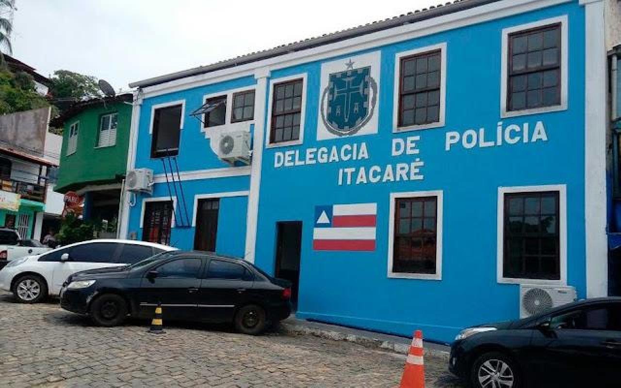 SUSPEITO DE ESTUPRAR ARGENTINA EM ITACARÉ É PRESO; MULHER DORMIA COM O NAMORADO, NA HORA DO CRIME SUSPEITO DE ESTUPRAR ARGENTINA EM ITACARÉ É PRESO; MULHER DORMIA COM O NAMORADO, NA HORA DO CRIME