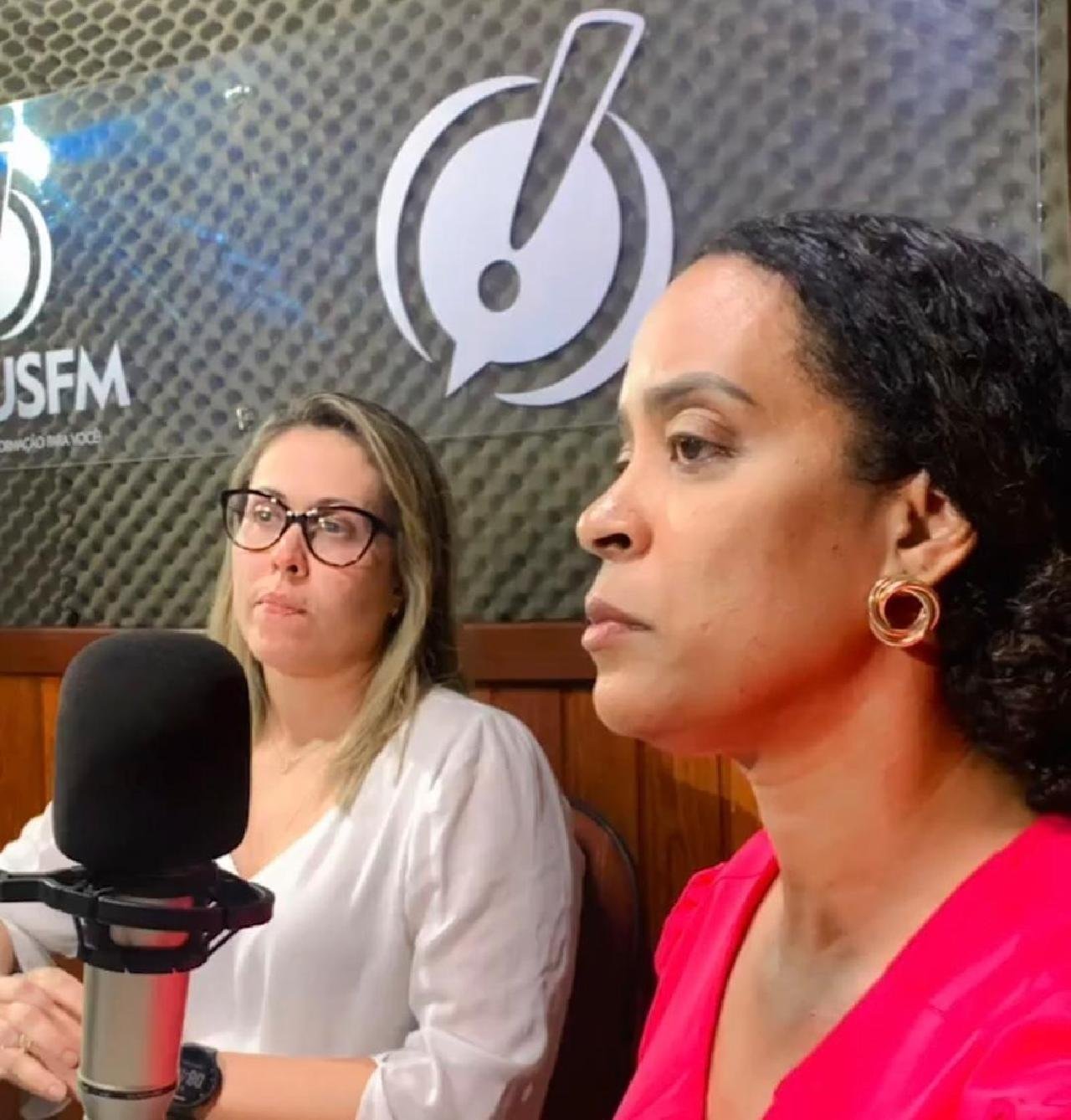 "O JÚRI SIMULADO É UMA OPORTUNIDADE PARA O ALUNO SE DESCOBRIR", DIZ CÍNTIA SANTOS SOBRE PROJETO DO CURSO DE DIREITO DA FACULDADE DE ILHÉUS