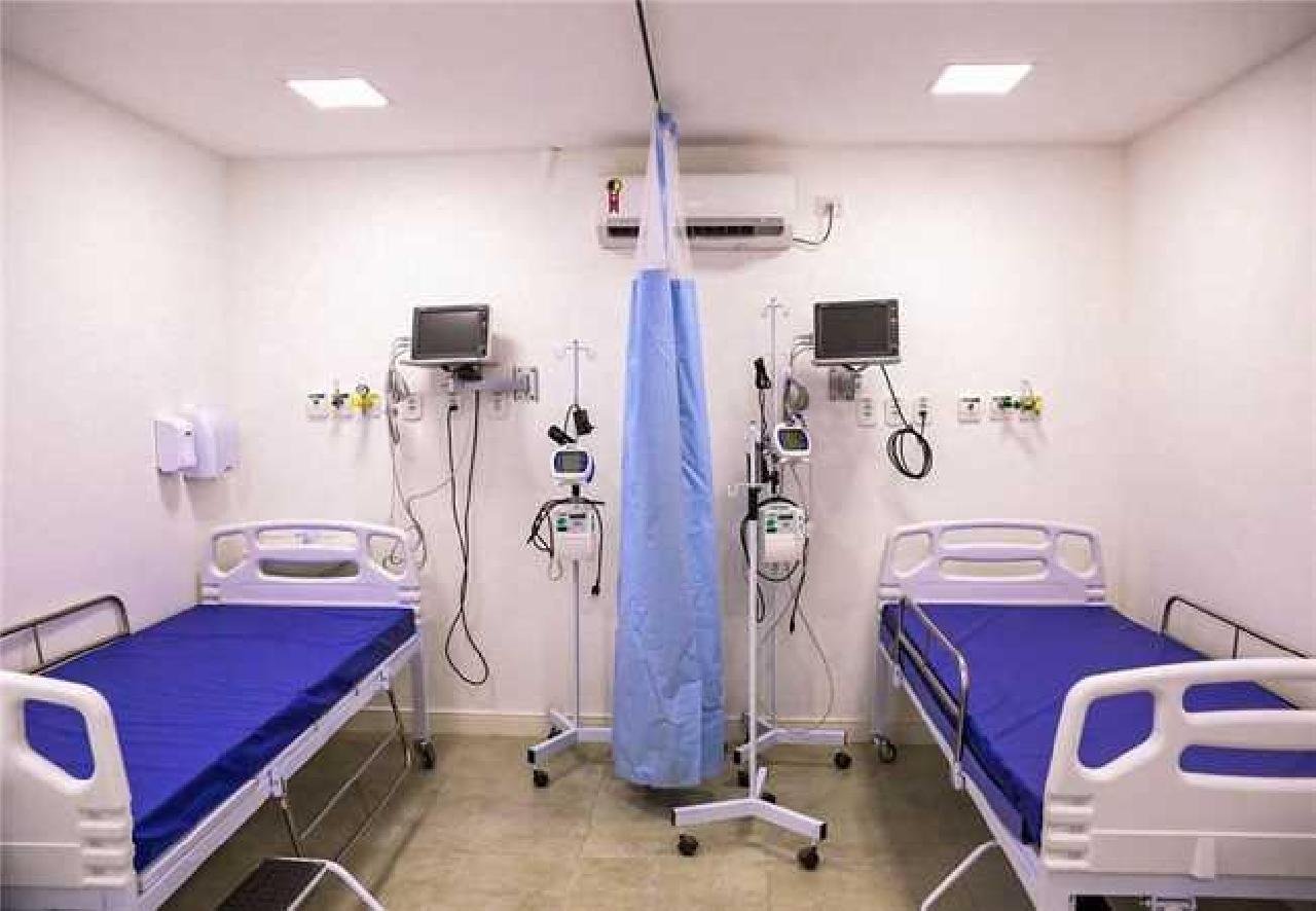PESSOAS VINDAS DE OUTRAS CIDADES OCUPAM MAIS DE 60% DOS LEITOS DE UTI PARA COVID-19 EM ILHÉUS PESSOAS VINDAS DE OUTRAS CIDADES OCUPAM MAIS DE 60% DOS LEITOS DE UTI PARA COVID-19 EM ILHÉUS