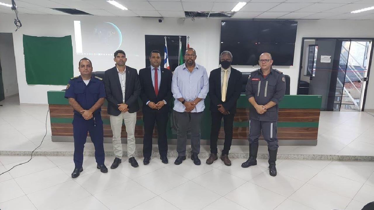 CÂMARA DE VEREADORES DE ILHÉUS DISCUTE SEGURANÇA PÚBLICA EM AUDIÊNCIA CÂMARA DE VEREADORES DE ILHÉUS DISCUTE SEGURANÇA PÚBLICA EM AUDIÊNCIA