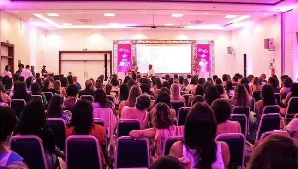 SEMINÁRIO ‘DELAS PARA ELAS’  INSPIRA MULHERES EMPREENDEDORAS A CONQUISTAR PROTAGONISMO NOS NEGÓCIOS 