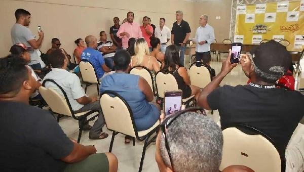 AMBULANTES QUE VÃO TRABALHAR NO CARNAVAL CULTURAL DE ILHÉUS TERÃO ISENÇÃO DE TAXAS DE LICENCIAMENTO