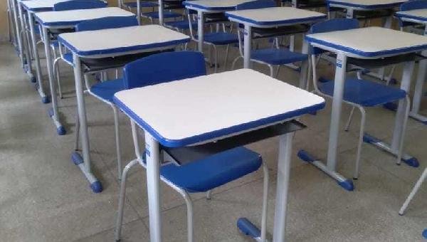 REDE MUNICIPAL DE ILHÉUS VAI RECEBER 1.800 NOVAS CARTEIRAS ESCOLARES