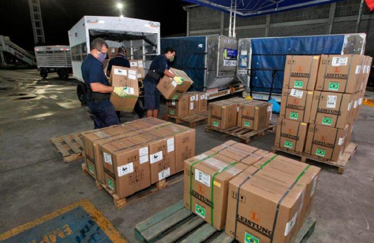 159 RESPIRADORES MECÂNICOS CHEGAM NA BAHIA 159 RESPIRADORES MECÂNICOS CHEGAM NA BAHIA