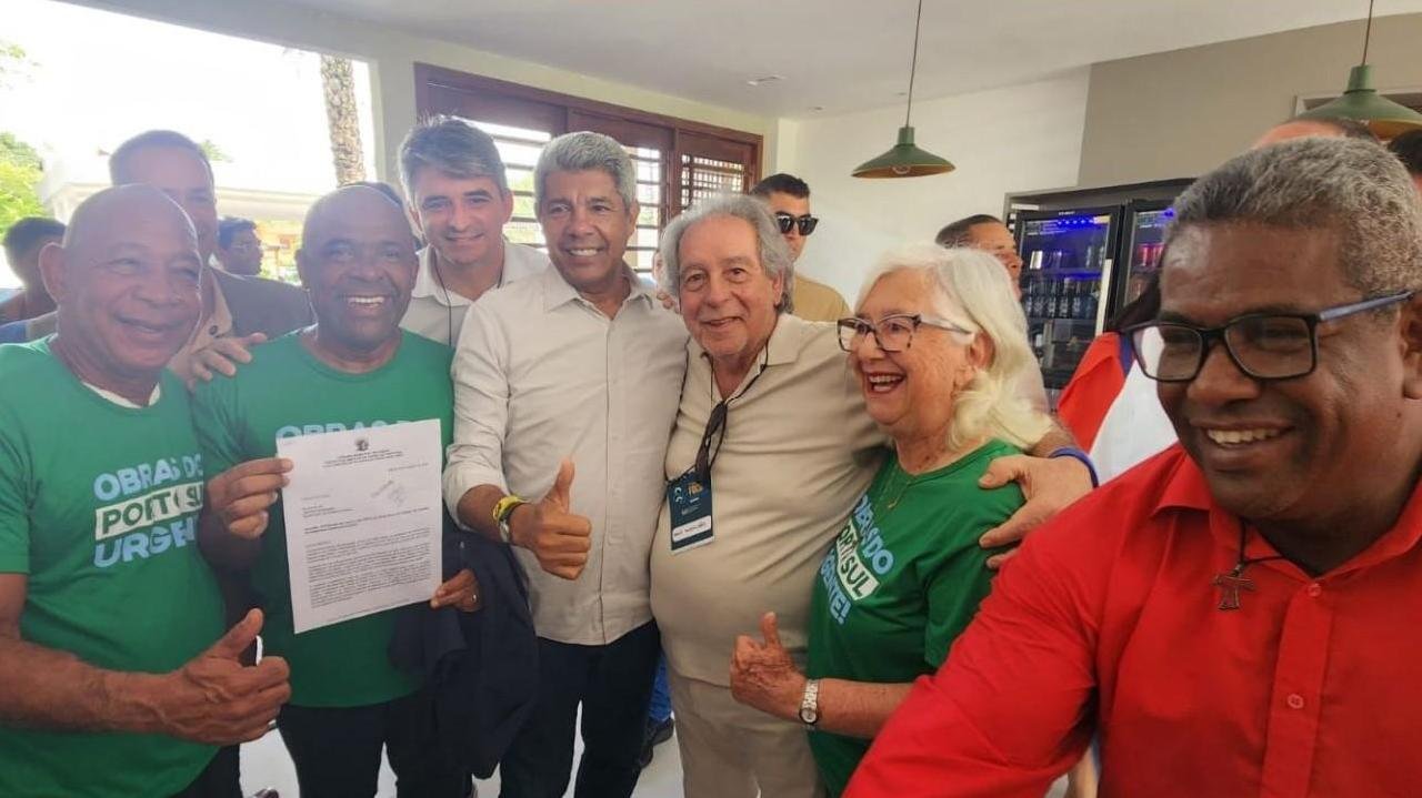 GOVERNADOR E MINISTRO ANUNCIAM QUE RETOMADA DA FIOL E PORTO SUL ESTÁ PRÓXIMA