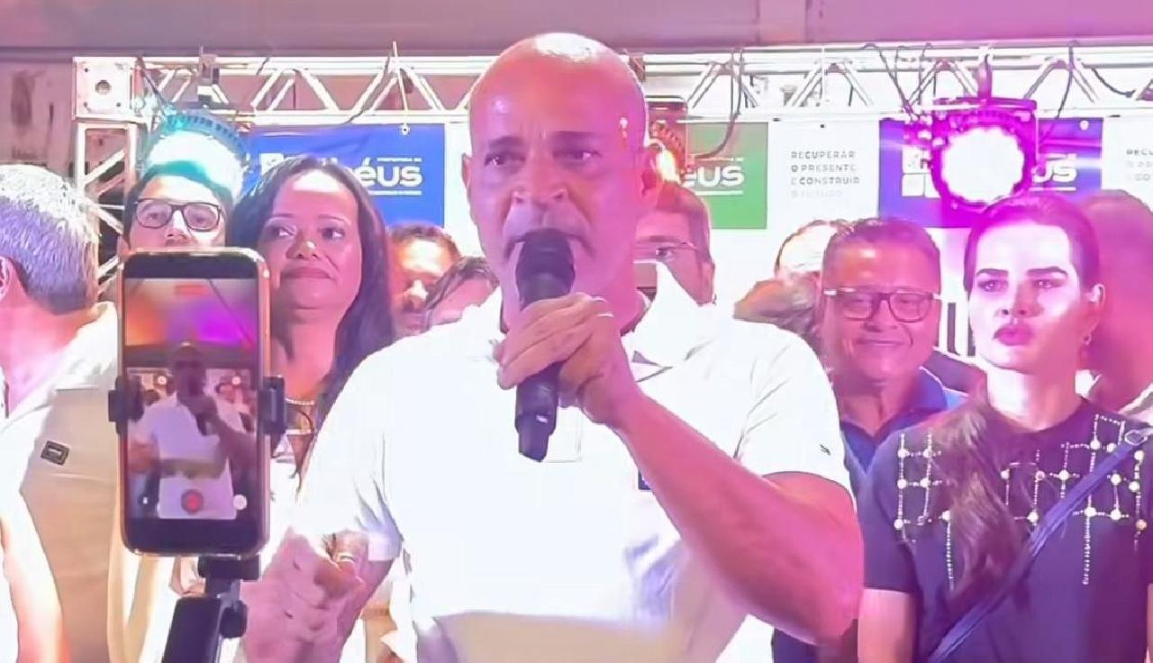 “EU TENHO ARREPENDIMENTO DE TER VOTADO EM VOSSA EXCELÊNCIA”, DIZ CESAR PORTO AO CRITICAR O GOVERNADOR JERÔNIMO RODRIGUES DURANTE INAUGURAÇÃO DE FOOD PARK EM ILHÉUS