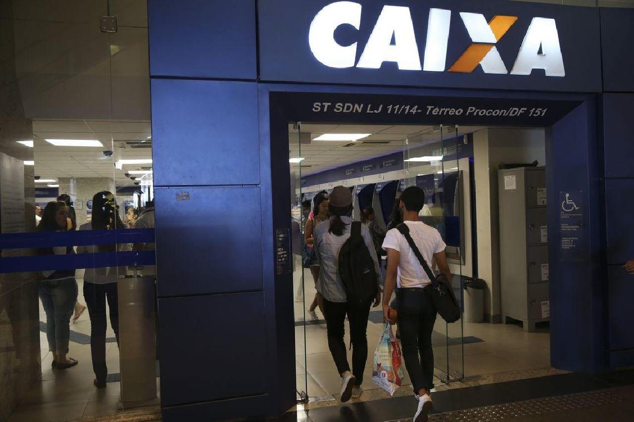 PAGAMENTO DE ATÉ R$ 500 DO FGTS PARA TRABALHADORES COMEÇA AMANHÃ PAGAMENTO DE ATÉ R$ 500 DO FGTS PARA TRABALHADORES COMEÇA AMANHÃ