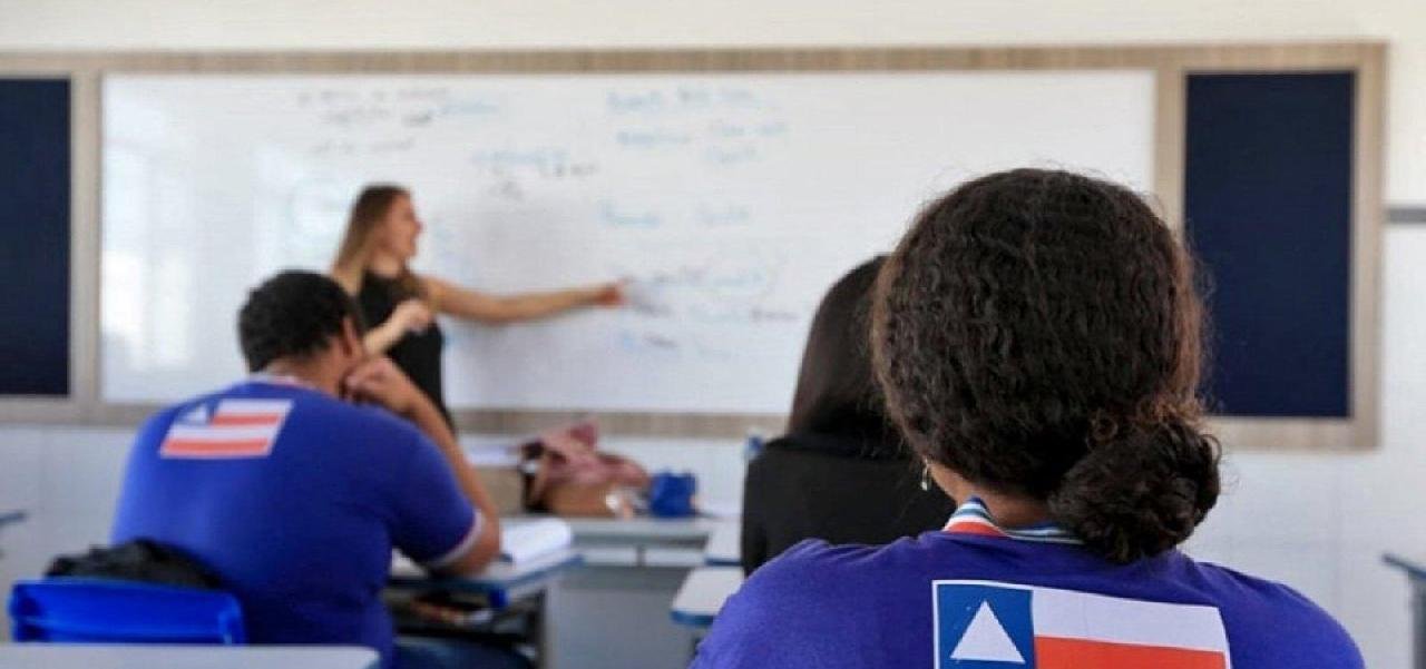 DATAFOLHA: 79% DOS BRASILEIROS SÃO CONTRA REABERTURA DE ESCOLAS NO MOMENTO DATAFOLHA: 79% DOS BRASILEIROS SÃO CONTRA REABERTURA DE ESCOLAS NO MOMENTO