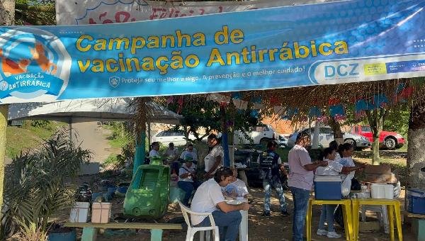 CAMPANHA ANTIRRÁBICA JÁ IMUNIZOU MAIS DE 11,6 MIL CÃES E GATOS EM ITABUNA